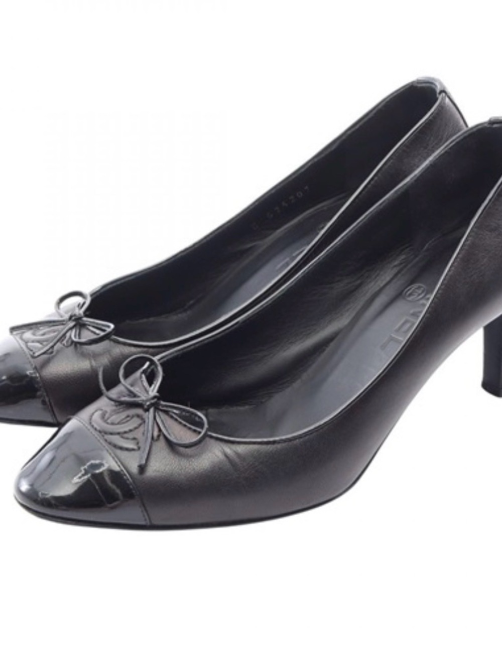CHANEL Black Leather Cap-Toe Bow Mid-Heel Pumps